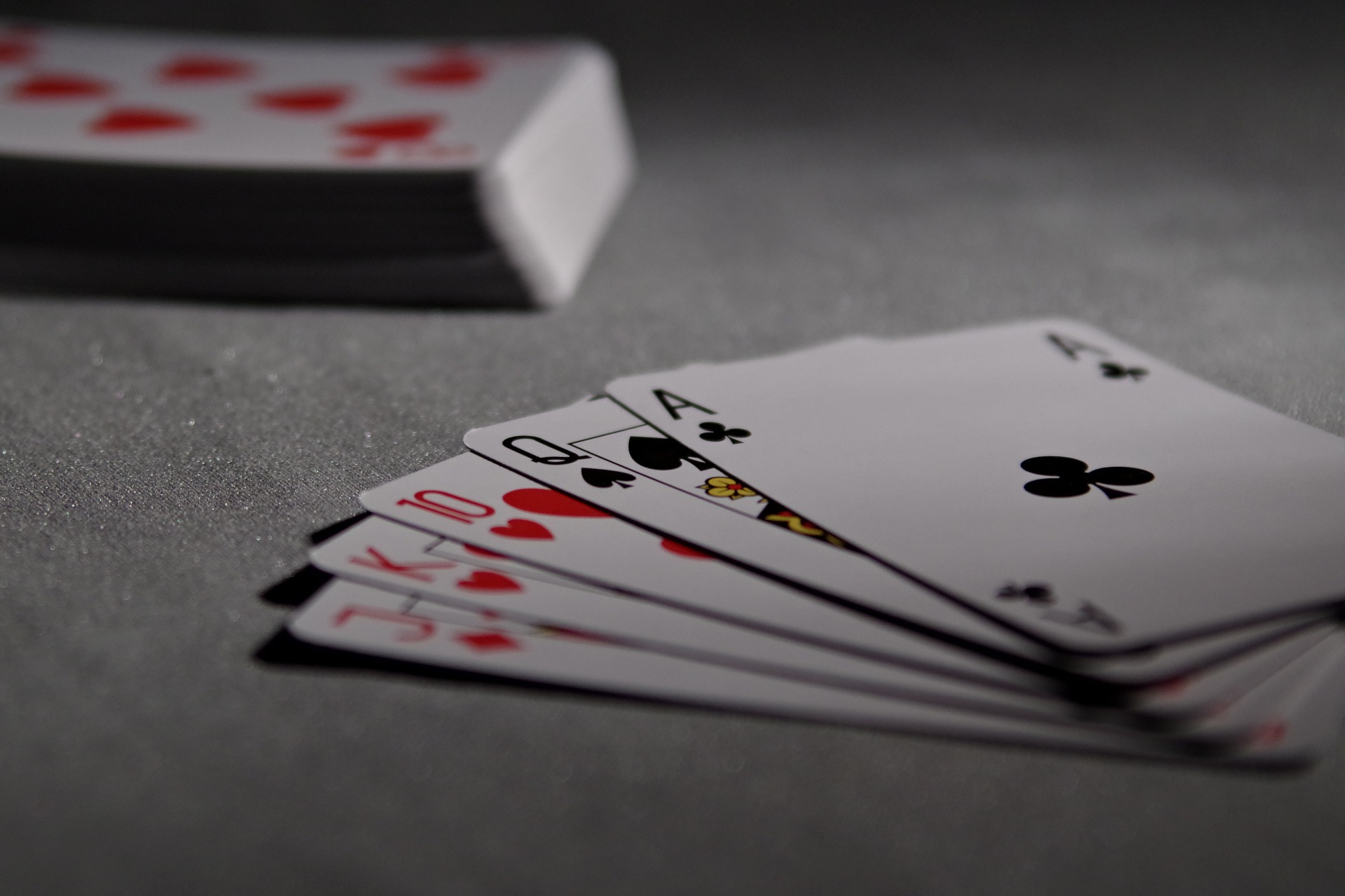 Header card